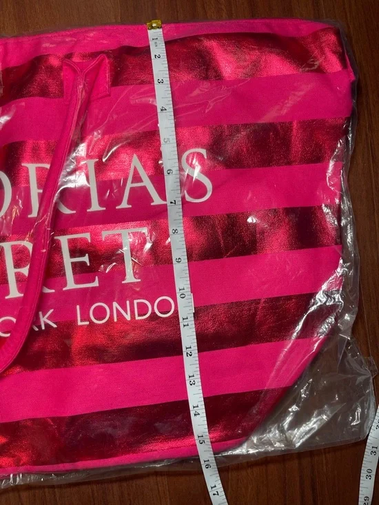 Victoria's Secret Pink Striped Beach Getaway Weekender Tote Bag - Picture 5 of 6